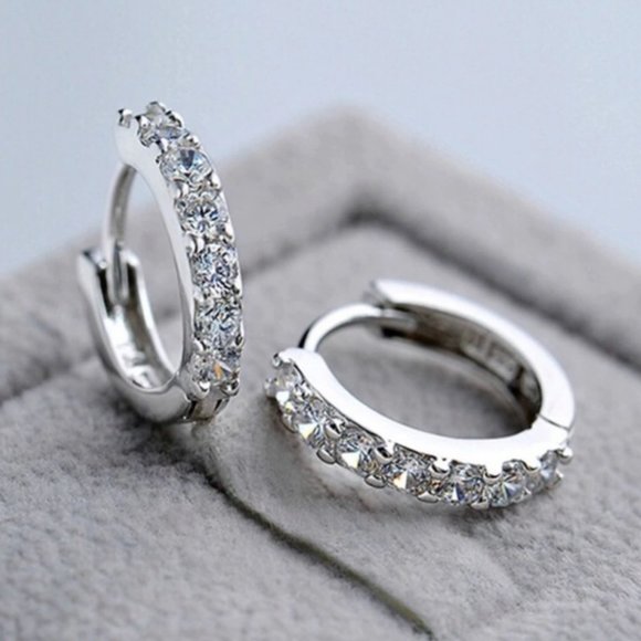 NEW 925 Sterling Silver Diamond Hoop Earrings A - Picture 1 of 9